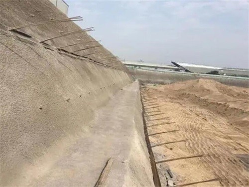 襄都河道边坡加固